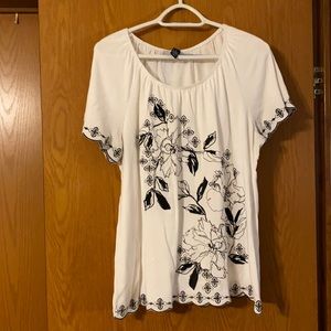 Gently worn Karen Scott Tee